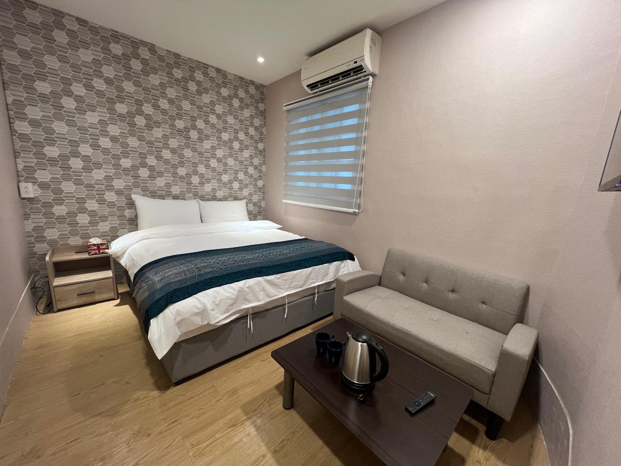 Mu-In Hotel เกาสง ภายนอก รูปภาพ