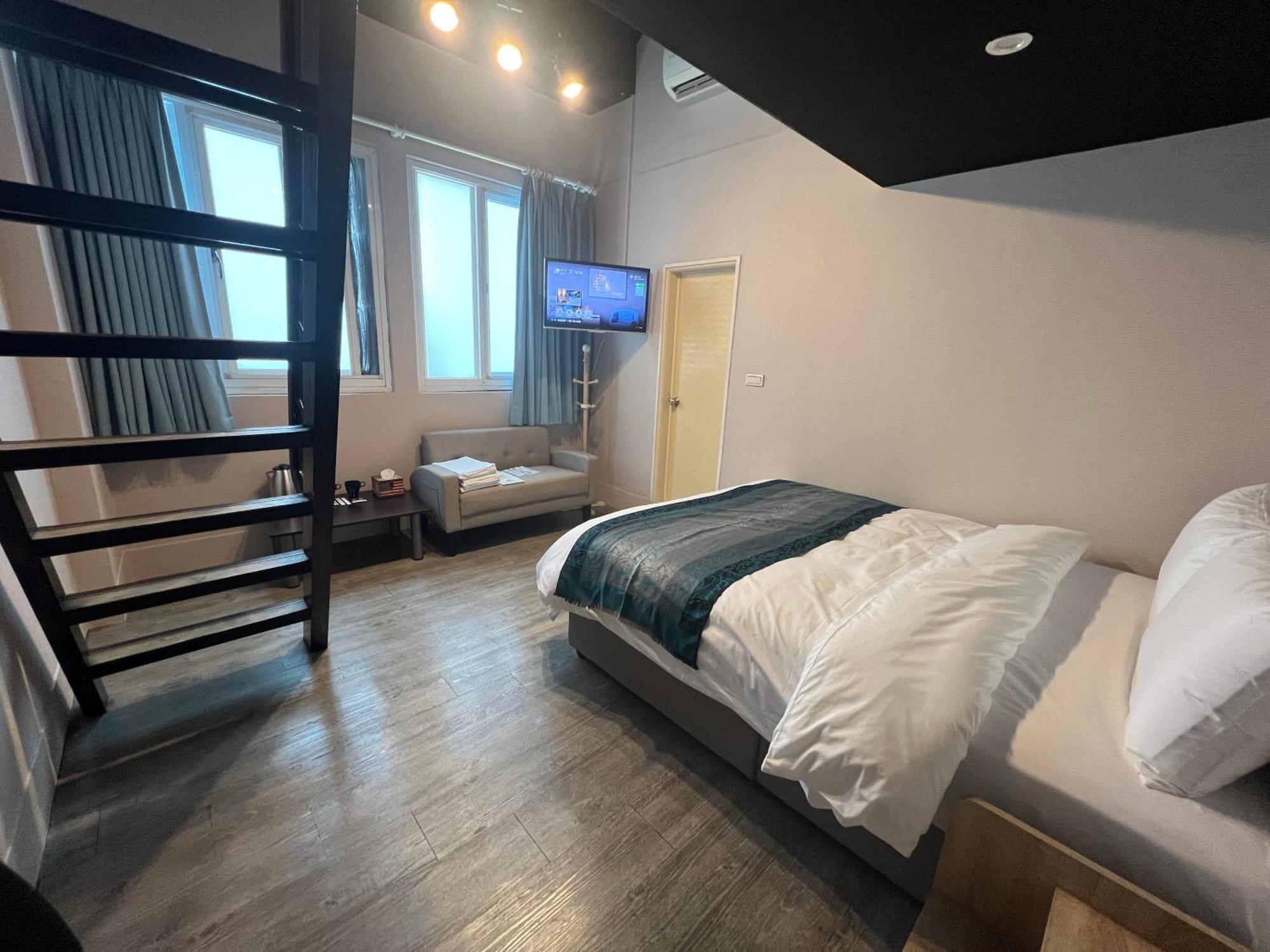 Mu-In Hotel เกาสง ภายนอก รูปภาพ
